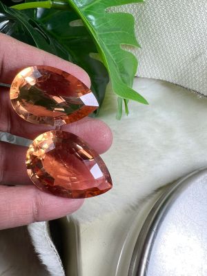 Sand pear 103 carats 23x34mm 1 pieces