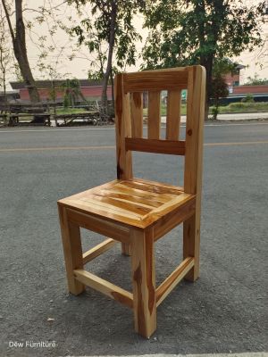 เก้าอี้เด็ก เก้าอี้ขนาดเล็ก เก้าอี้ไม้สัก ขนาด ที่นั่ง 32*32 cm สูงจากพื้น 32 cm สูงพนักพิง 38 cm