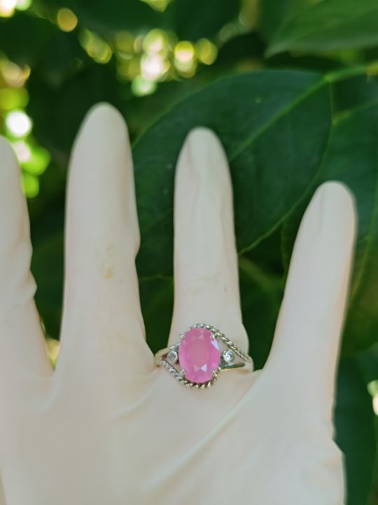 แหวนพลอยสปีเนล-สีชมพูสวย-มีใบเซอร์พลอยแท้