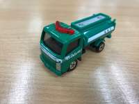 โมเดลรถเหล็ก Tomica Isuzu elf รถบรรทุกน้ำมัน