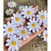 แพคละ 6 ดอก/ Crochet daisy ดอกเดซี่ถัก เดซี่ไหมคอตตอน ดอกเดซี่ถักงานฝีมือ DIY ตกแต่งชิ้นงาน