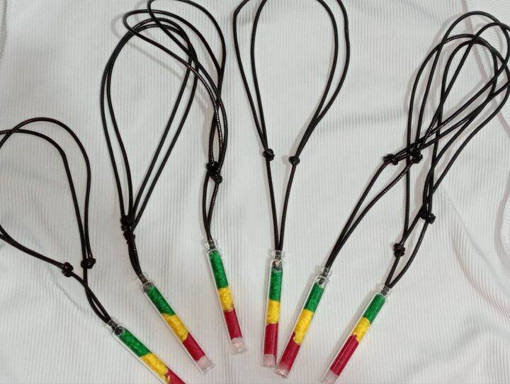 Tube Reggae Necklace 100 Pesos For 6 Pieces 