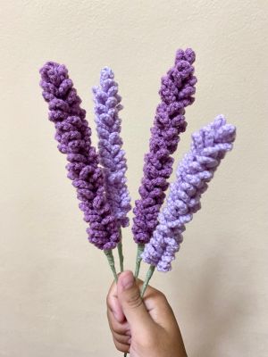 ดอกลาเวนเดอร์ ดอกไม้ถัก crochet ดอกไม้ไหมพรม