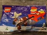 Lego 40010 Father Christmas with sledge building set Lego polybag Lego theme seasonal Christmas ผลิตปี 2010 ของสะสม ของแท้ 100%