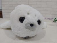 #Toreba#เป้เด็ก#Fluffy Seal Plushy Backpack B. Figure 40cm.