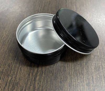 ตลับอลูมิเนียมพร้อมฝา สีดำ คุณภาพดี 50 กรัม แพ๊คละ 10 ชุด Black Aluminum Tin Jars Round Screw Lid  50 ml. 10 Set/Pack