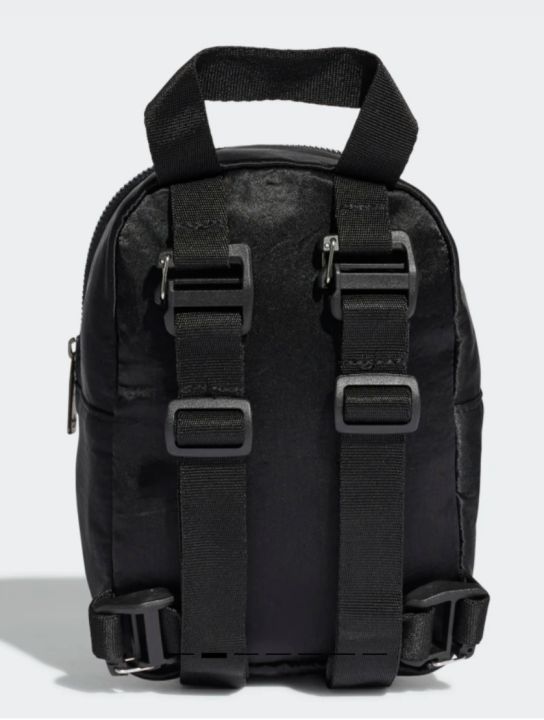 กระเป๋าเป้-adidas-สีดำ