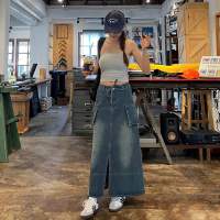 Frey pocket denim skirt | กระโปรงยีนส์ คาร์โก้ สีเฟด