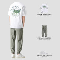 Lazy Day เสื้อผ้าผู้ชายออริจินัลเสื้อยืดแขนสั้นทรงหลวมพิมพ์ลายตัวอักษรแบรนด์ยอดนิยมสไตล์อเมริกันกางเกงจั๊มข้อเท้ามีเชือกรูดสำหรับผู้ชาย