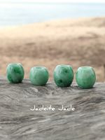 ? จี้ หรือ ลูกปัด สร้อย หยกพม่า เจไดต์ สีสวย ทรงถัง 

( Jadeite Jade ) 

✨ มีให้เลือก 4 แบบ สวยทุกชิ้น ?