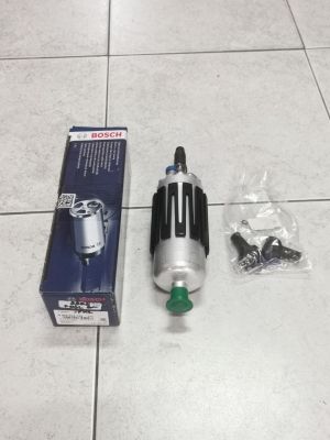 ปั้มติ๊ก ปั้มน้ำมันเบนซิน Benz W123 W126 W124 W201 ยี่ห้อ Bosch 230E 280SE 500SE E220 E280