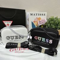 Guess ?% ทรงกล่อง +สายสปอร์ต+กุญแจ  
ขนาด 8 นิ้ว