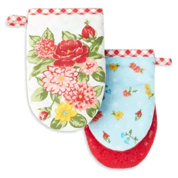 The Pioneer Woman Spicy Cowgirl Kitchen Towel, Oven Mitt, Pot