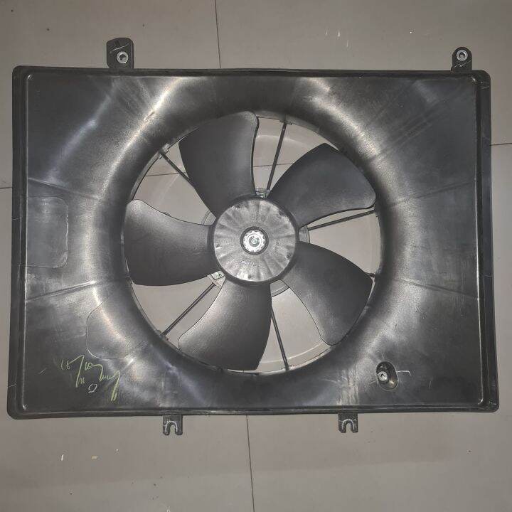 Toyota Avanza 1.5 Airconditioning Radiator Fan Assembly 2012 to 2018 ...