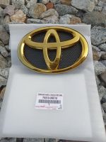 โลโก้หน้ากระจัง Toyota โตโยต้า รีโว้ ฟอจูนเนอร์ สีทอง Gold ขนาด 19cm x13cm  สำหรับ TOYOTA Hilux Revo Fortuner 2015-2022