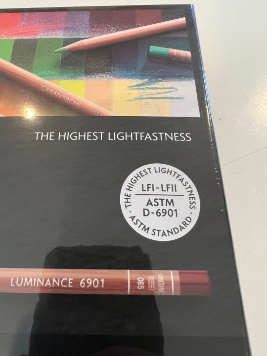 caran-d-ache-luminance-76-box-of-76-color-pencils-new