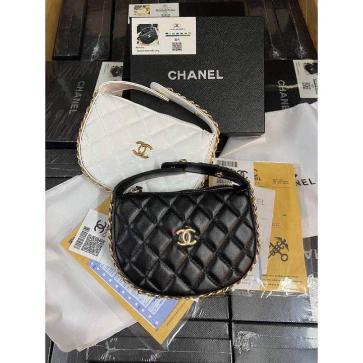 yammy-house-กระเป๋า-chanel-pouch-lambskin-mini-bag-งานสวยชนช็อป-กำลังฮิต-กระเป๋ามินิน่ารักมาก-คุณหนูมาก