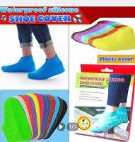 silicone cover shoes รองเท้าซิลิโคนกันน้ำ-มี 2 ขนาด ชาย,หญิง (สีจะคละมากมายหลายสี) m-36-40/ L-41-45สวมทับเพื่อปกป้องรองเท้าเมื่อต้องลุยน้ำ
