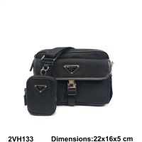 Prada crossbody พร้อมส่ง ของแท้100%