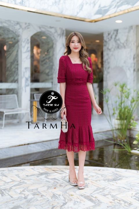 tarmha-th-22-สีไวน์แดง-ชุดเดรส-ชุดเดรสผู้หญิง-ชุดเดรส-กระโปรงคลุมเข่าฉลุลายลูกไม้-แขนตุ๊กตา-ชุดเดรสลูกไม้-ชุดเดรสสาว-อวบ-ชุดเดรสออกงาน