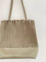 PT-M3 BronzeTote Metallic Pleate กระเป๋าพลีทสีแมทาลิก