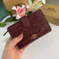 กระเป๋าสตางค์โคช(F25937)MEDIUM CORNER ZIP WALLET✅?Outletถ่ายจากสินค้าจริง