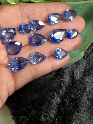 ไพลิน สีน้ำเงินของเทียม THAI STEP CUT น้ำหนัก 77 กะรัต LAB MADE BLUE SAPPHIRE BRILLIANT CORUNDUM 8x12,10x14,12x16 มม MM (12 เม็ดPIECES)