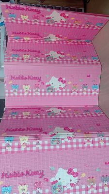 Hello kitty แผ่นรองคลานลายลิขสิทธิ์แท้ จาก Sanrio   ขนาดสินค้า - 180*200 cm. (6 ฟุต)