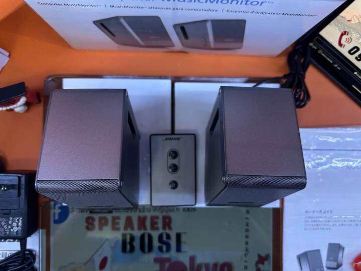 bose-m2-computer-musicmonitor-silver-ser-no-0010ae-รุ่นจิ๋วแต่เเจ๋ว-ขนาดกะทัดรัดแต่พลังเสียงเกินตัวตามแบบฉบับ-bose-เสียงใหญ่-เบสหนัก-มิติเสียงออกชัดเจน-สมจริง-ไม่ผิดหวังแน่นอน