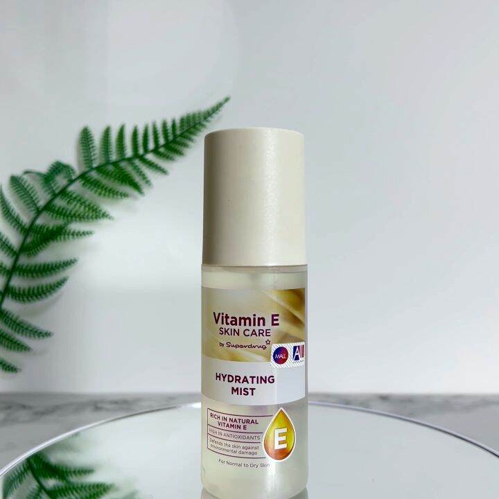 Xịt khoáng, nước hoa hồng Superdrug Vitamin E Skin Care Hydrating Mist