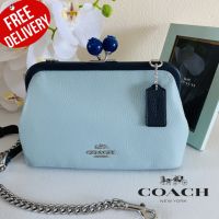 กระเป๋าสะพาย
Coach C8401 Nora Kisslock Crossbody With Blueberry ออก Shop USA รับประกันของแท้ 100%