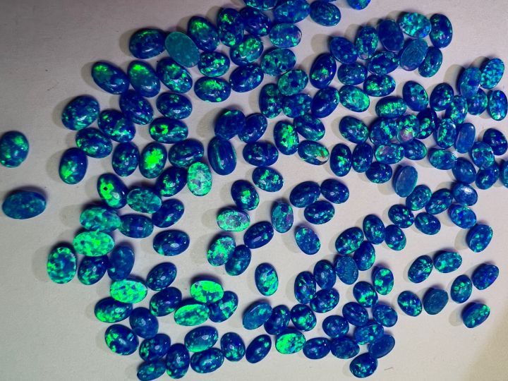 opal-lab-made-peacock-blue-color-โอปอล-สีขาว-6x4-มม-shape-oval-synthetic-opal-โอปอสังเคราะห์-lab-made-opal-oval-white-6x4-mm-10-pcs