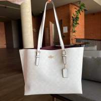 กระเป๋าสะพายโคช MOLLIE TOTE (1665)✅?Outletถ่ายจากสินค้าจริง