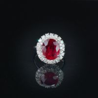Ruby Diamond Ring แหวนเพชรทับทิม ทับทิมแท้สีแดงธรรมชาติ ประดับล้อมด้วยเพชรแท้ ตัวเรือนเป็นทองขาว18k
