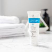 HIVE MULTI EFFECTS CLARIFYING FACIAL CLEANSER