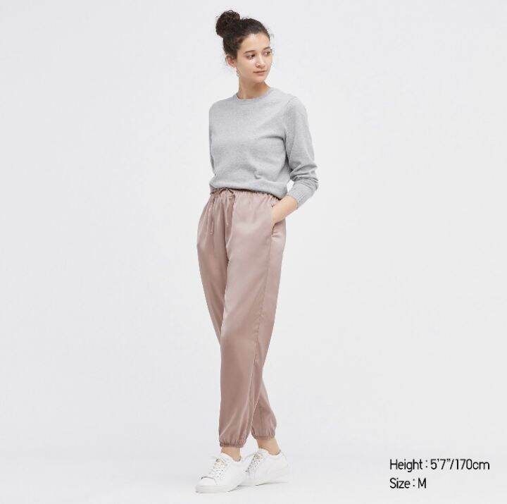 ขายดี-กางเกงuniqlo-แท้-women-satin-drape-jogger-pants-กางเกงผ้าซาติน-นุ่ม-เบา-ใส่สบาย-ยูนิโคล่แท้-กางเกงuniqlo-มีขาจั๊ม-สวย