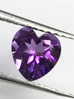 อเมทิสต์ 8x6 มม. รูปหัวใจ หินธรรมชาติ 100% Amethyst 8x6 mm heart shape 100% natural gemstone