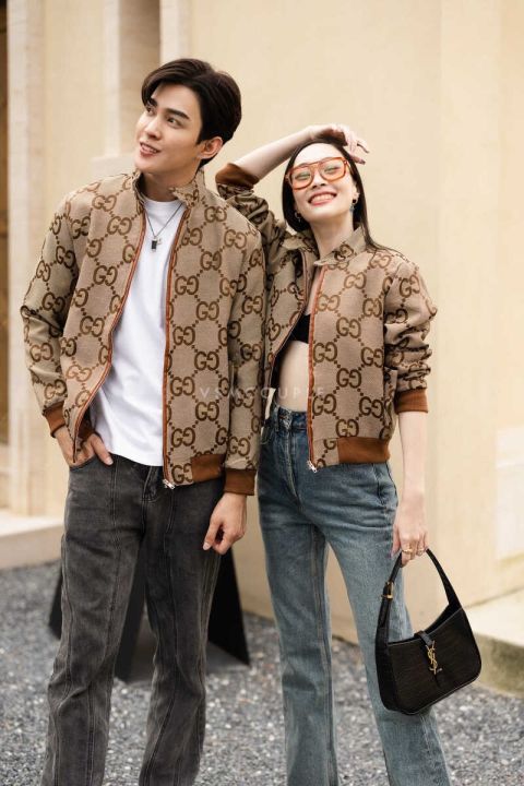 vsm-couple-3099-1-เสื้อคู่รัก-เสื้อคลุมแขนยาว-เสื้อเบสบอล-เสื้อกันหนาวคู่-เสื้อไปต่างประเทศ-ชุดถ่ายพรีเวดดิ้ง