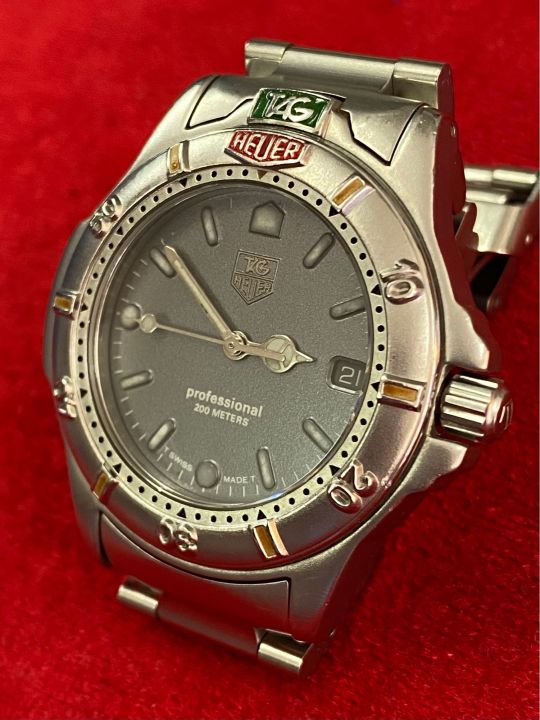 tag-heuer-professional-200-m-quartz-บอยไซร์-ซีรี่ย์-4000-ตัวเรือนสแตนเลส-2-กษัตริย์-นาฬิกาผู้ชาย-นาฬิกามือสองของแท้