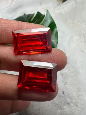 เพชร CZ รัสเซีย  CZ  Orange Diamond 123 CARATS เพชรรัสเซีย พลอย 2 เม็ด   ตัดสำเร็จ เนื้อแข็ง CUBIC ZIRCONIA