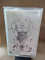 L3 TAPE BOX 4 : fly. acoustic : เทปเพลงสภาพดีพร้อมฟังได้รับการตรวจสอบแล้วครับ