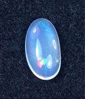 โอปอลหลากสีธรรมชาติ 2.05 กะรัต 13x7.5มม. วงรี 2.05cts natural multi color play opal 13x7.5mm oval