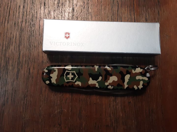 victorinox-spartan-camouflage