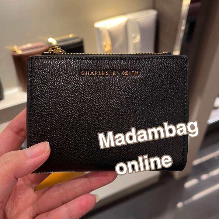 charles-keith-mini-top-zip-wallet-กระเป๋าสตางค์ใบสั้น