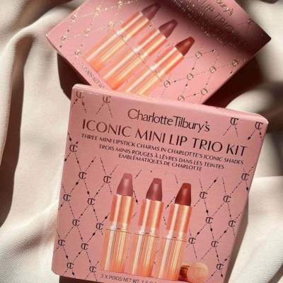 ✅[ของแท้/พร้อมส่ง]Charlotte Tilburys Iconic Mini Lip Trio Kit ขนาด 1.5g ลิปสติกสีสวย เนื้อกำมะหยี่ เนียนสวยไม่ตกร่อง