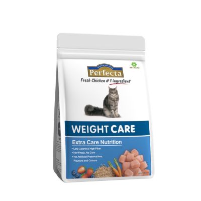 Perfecta Light Weight Care for Cat อาหารเม็ดสำหรับแมวสูตรควบคุมน้ำหนักขนาด 400g
