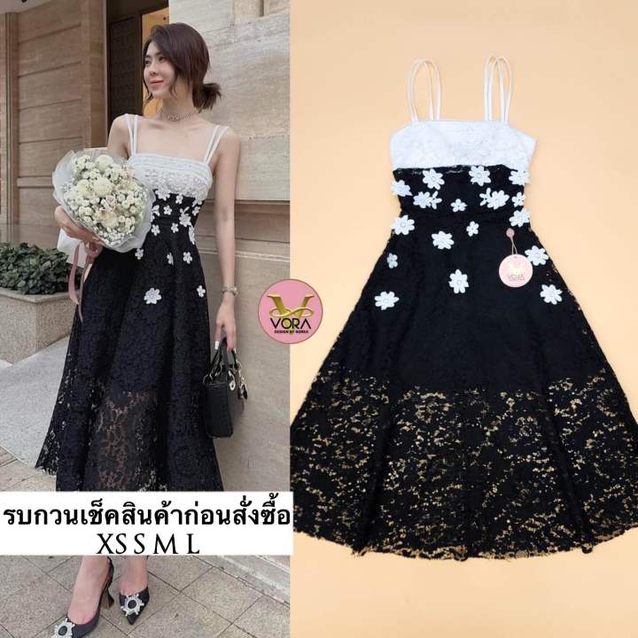 dress-สายเดี่ยวตัวยาว-ผ้าลูกไม้ทั้งชุด-เย็บแต่งดอกไม้ช่วงตัว-เอวเข้ารูป-ช่วงกระโปรงบาน-เนื้อผ้าลูกไม้เนื้อดีมีน้ำหนักทิ้