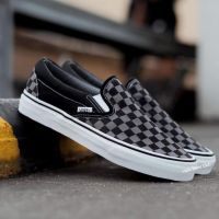 Vans slip on