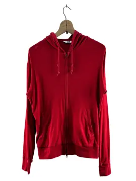 Red sale hoodie uniqlo