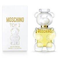 Moschino Toy2 EDP 100ml น้ำหอมสำหรับสุภาพสตรีมาในขวดรูปเท็ดดี้แบร์แสนน่ารัก พร้อมแนวกลิ่นหอมสดใสเย้ายวนในโทน Floral Aroma เปิดกลิ่นด้วยความสดใสของผลไม้ซิตรัส ตามด้วยความอ่อนหวานของดอกไม้นานาพันธุ์